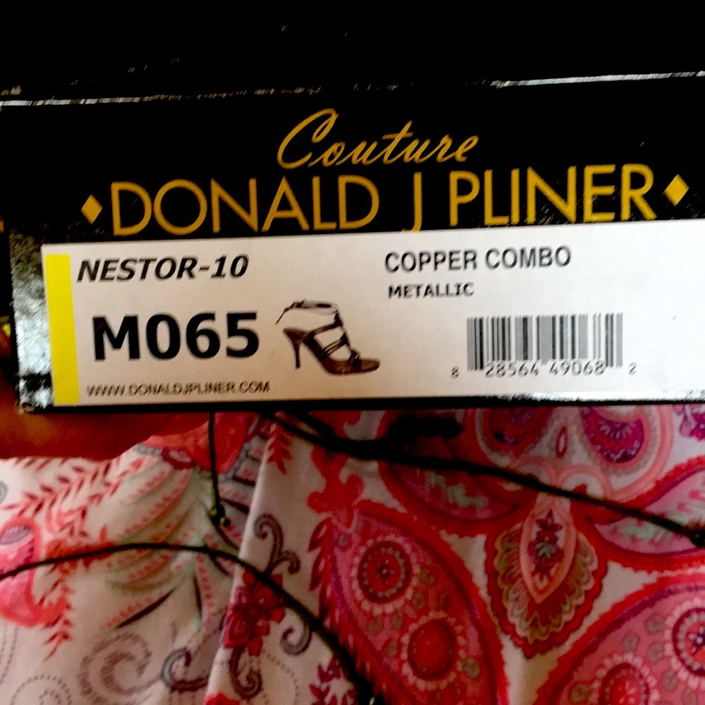 ❌SOLD❌Donald J Pliner Heels - Picture 6 of 6